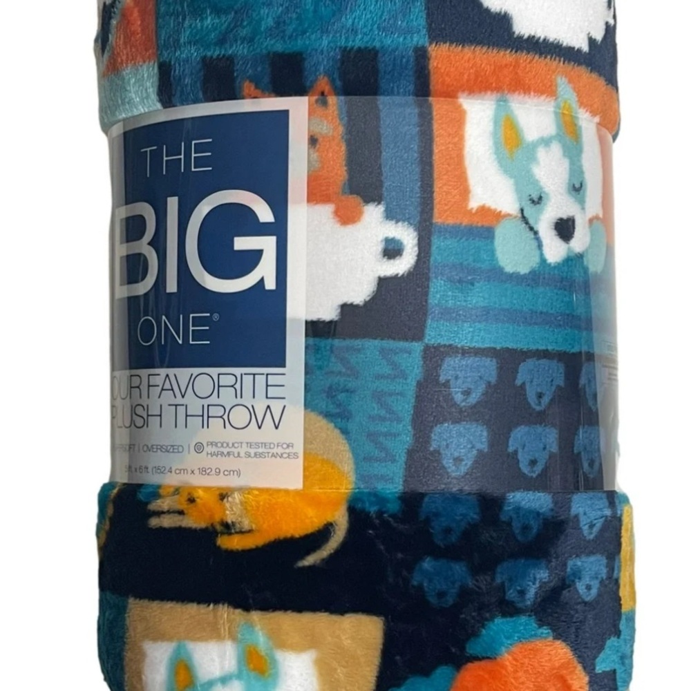 NWT. The Big One Oversized Plush Blue Patchwork Puppy Dogs Throw